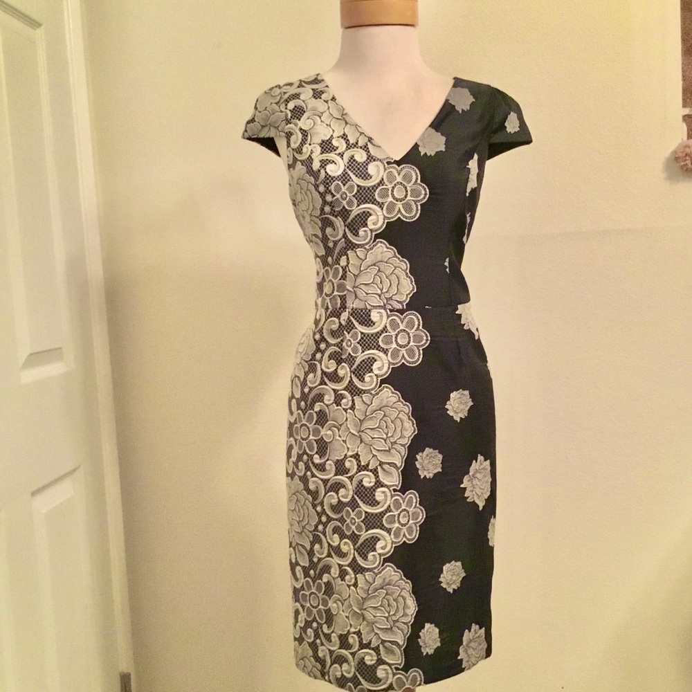 Yoana Baraschi  black and cream lace midi